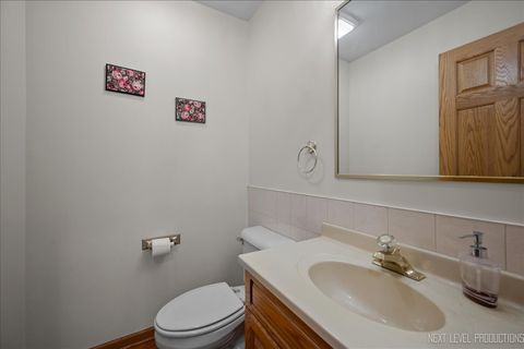 Tiny photo for 413 Dover Court, Yorkville, IL 60560 (MLS # 12461857)