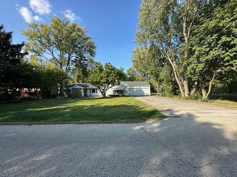 Tiny photo for 25462 W Arcade Drive S, Lake Villa, IL 60046 (MLS # 12488414)