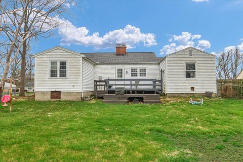 Tiny photo for 3234 E Fulton Avenue, Decatur, IL 62521 (MLS # 12629220)