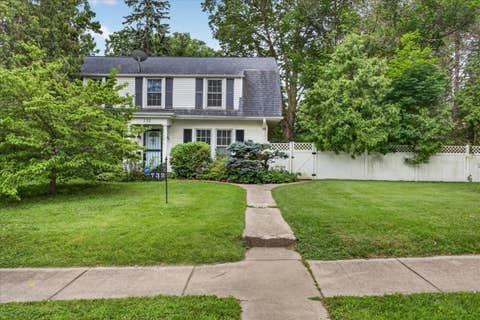 Tiny photo for 732 John Street, Rockford, IL 61103 (MLS # 12705585)