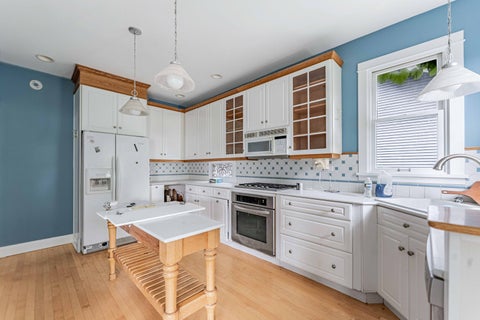 Tiny photo for 718 N Ridgeland Avenue, Oak Park, IL 60302 (MLS # 12767190)