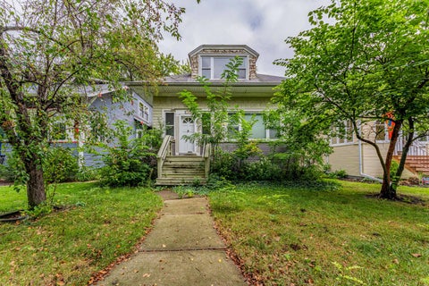 Photo of 718 N Ridgeland Avenue, Oak Park, IL 60302 (MLS # 12767190)