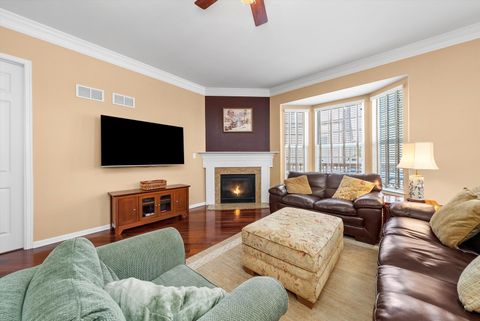 Tiny photo for 3858 Kingsmill Drive, Elgin, IL 60124 (MLS # 12479878)