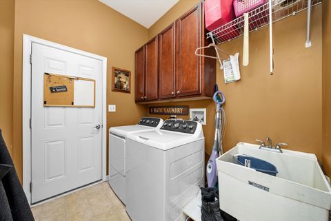 Tiny photo for 3858 Kingsmill Drive, Elgin, IL 60124 (MLS # 12479878)