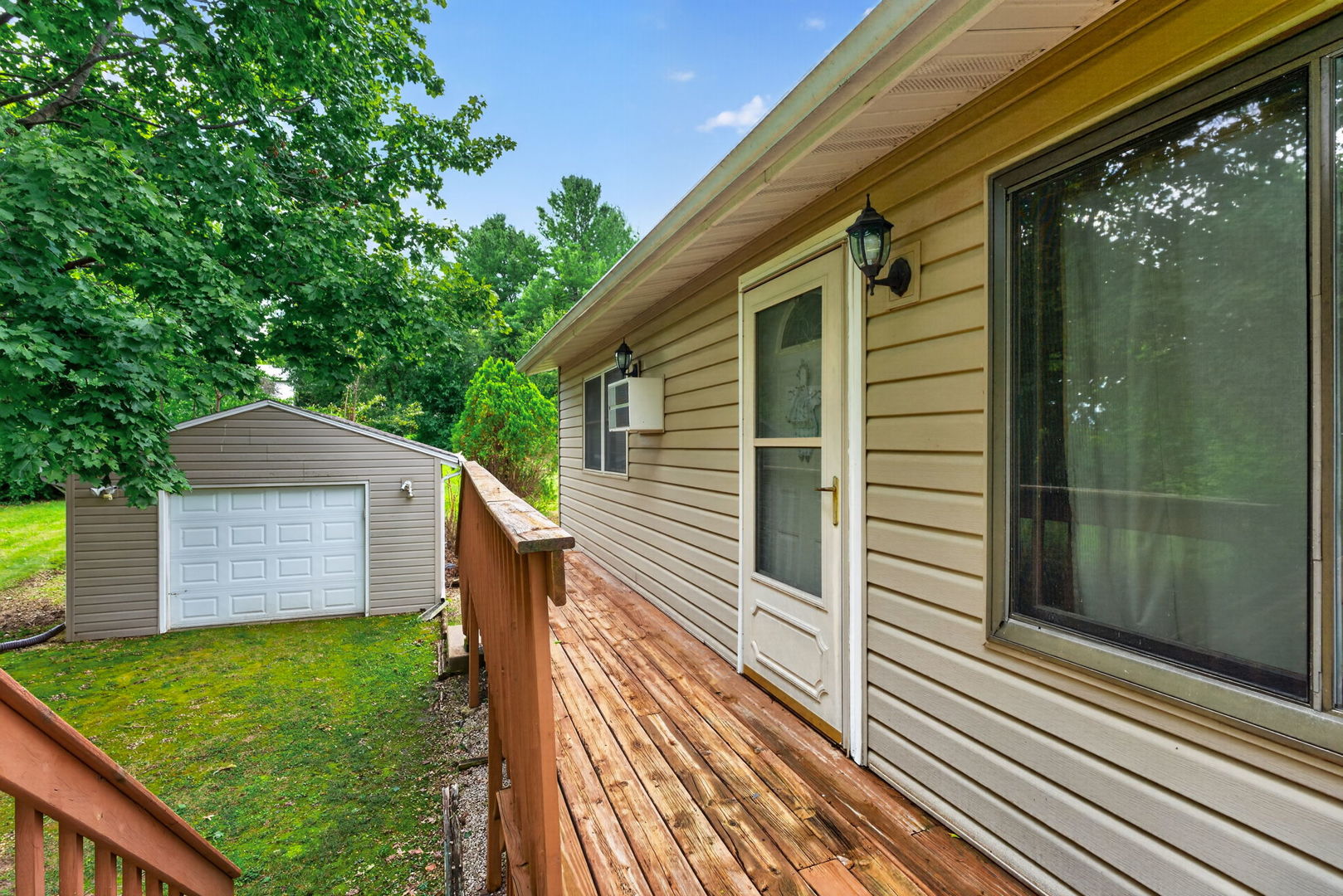 2333 Breckenboro Drive