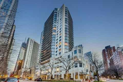 33 W DELAWARE Place 12K Chicago IL 60610