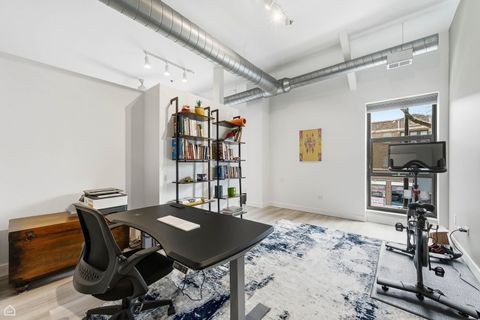 Tiny photo for 1000 E 53rd Street #215, Chicago, IL 60615 (MLS # 12527752)