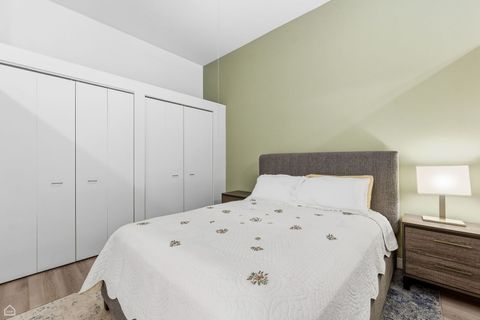 Tiny photo for 1000 E 53rd Street #215, Chicago, IL 60615 (MLS # 12527752)