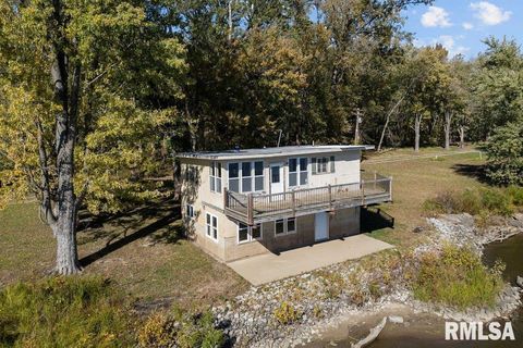 Tiny photo for 3456 IOWA Highway, Muscatine, IA 52761 (MLS # QC4268801)