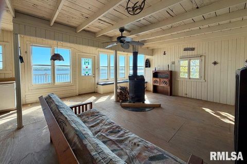 Tiny photo for 3456 IOWA Highway, Muscatine, IA 52761 (MLS # QC4268801)