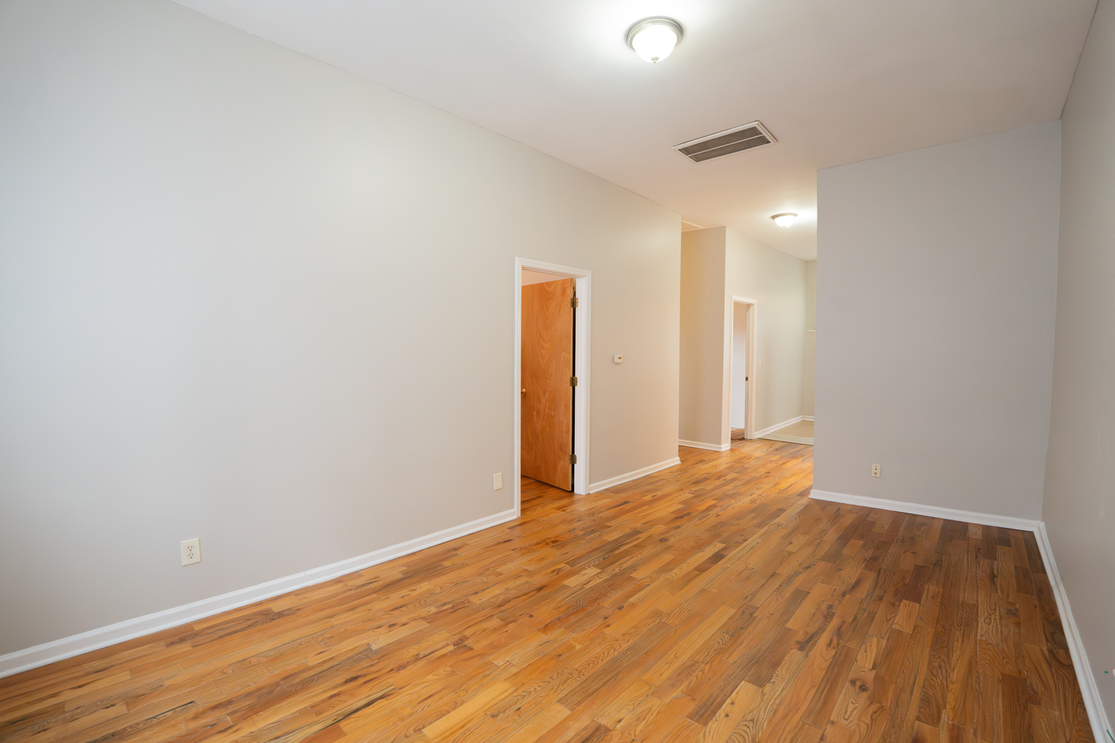 5347 S Racine Avenue