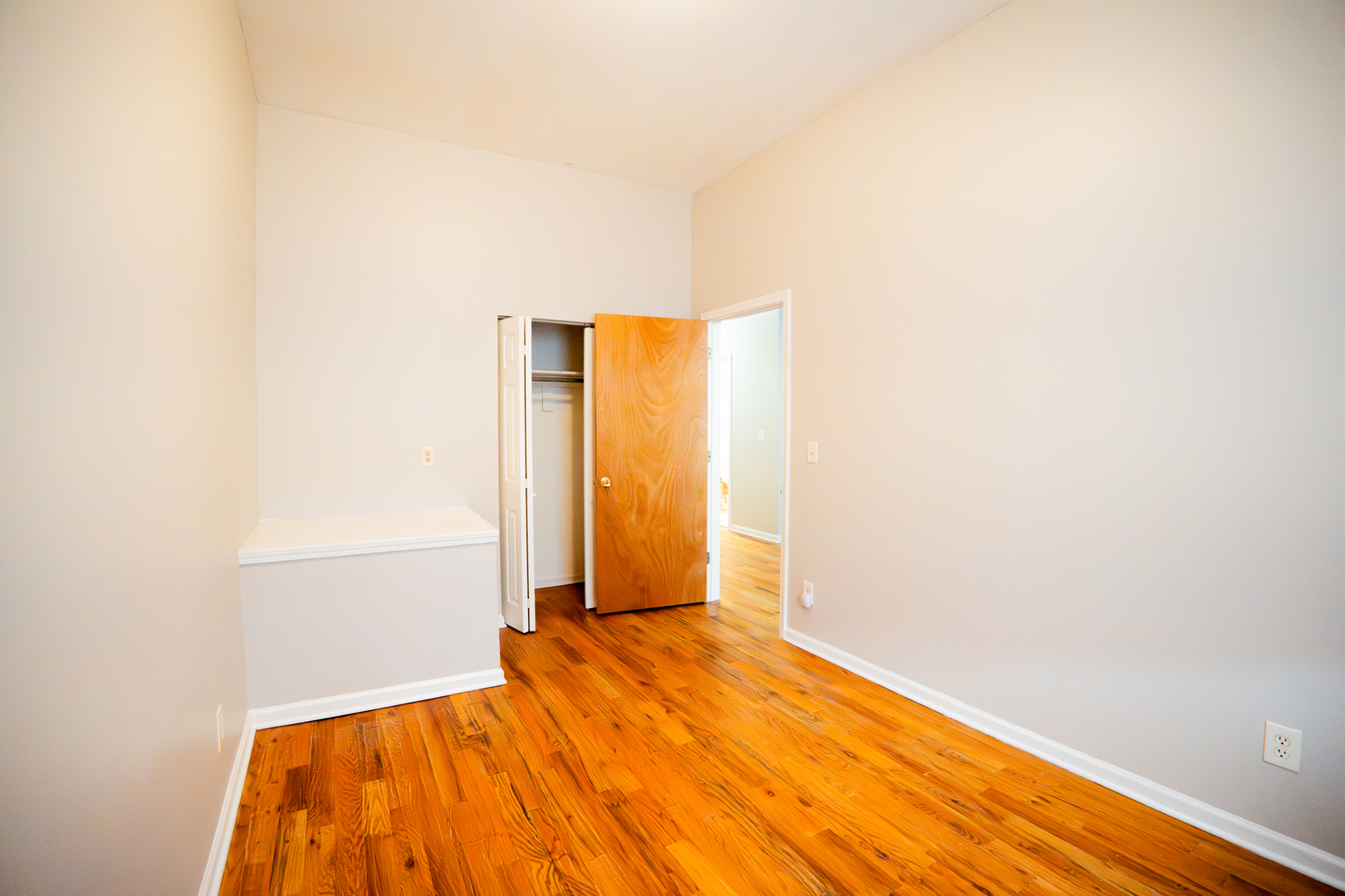 5347 S Racine Avenue