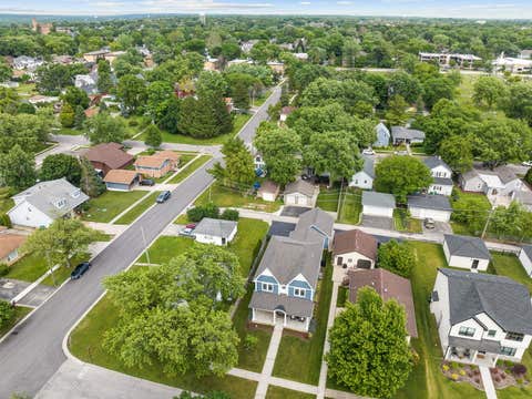 Tiny photo for 997 Florence Street, Lemont, IL 60439 (MLS # 12673145)