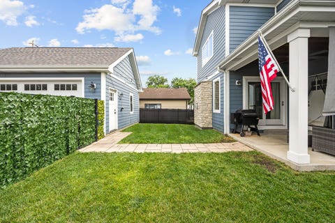 Tiny photo for 997 Florence Street, Lemont, IL 60439 (MLS # 12673145)