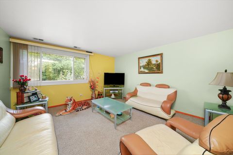 Tiny photo for 2600 Brookwood Way #314, Rolling Meadows, IL 60008 (MLS # 12409673)