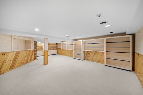 Tiny photo for 12 The Court Of Island Point, Northbrook, IL 60062 (MLS # 12485858)