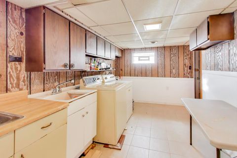 Tiny photo for 5700 N Orange Avenue, Chicago, IL 60631 (MLS # 12533125)