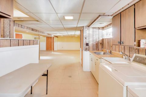 Tiny photo for 5700 N Orange Avenue, Chicago, IL 60631 (MLS # 12533125)