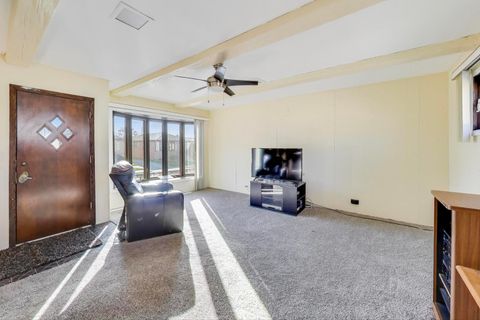 Tiny photo for 5700 N Orange Avenue, Chicago, IL 60631 (MLS # 12533125)