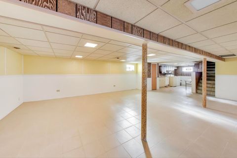 Tiny photo for 5700 N Orange Avenue, Chicago, IL 60631 (MLS # 12533125)