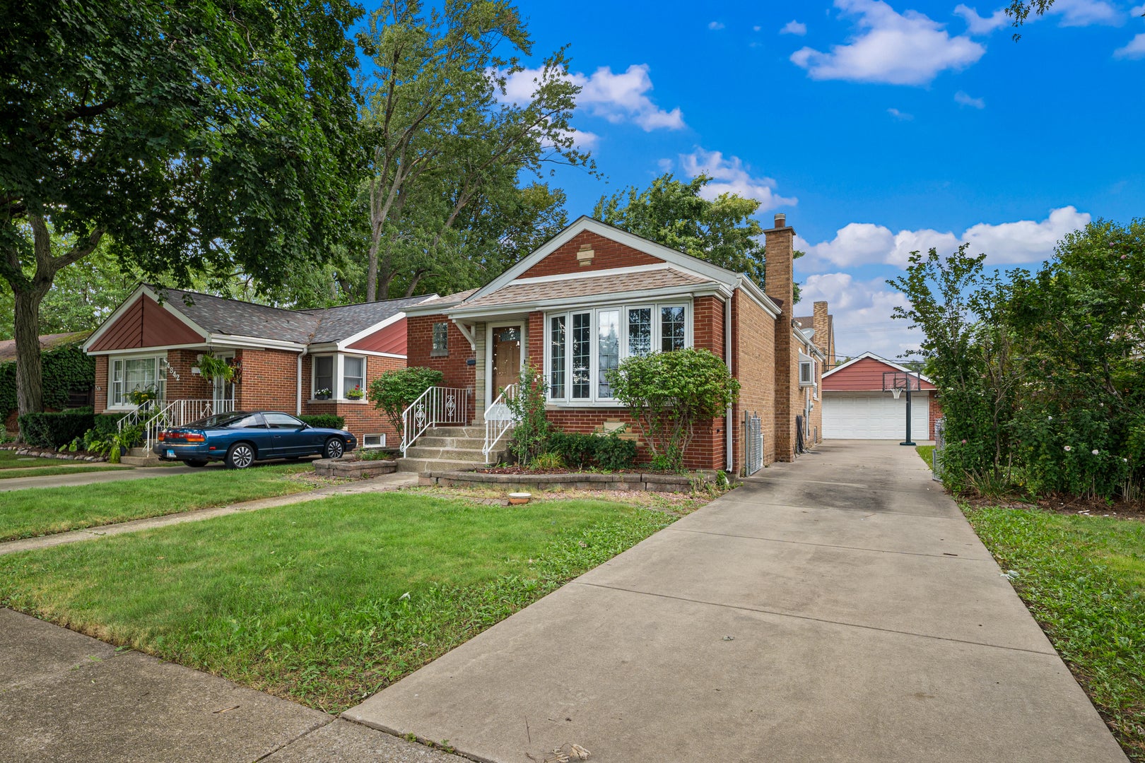 4838 W 97TH Place