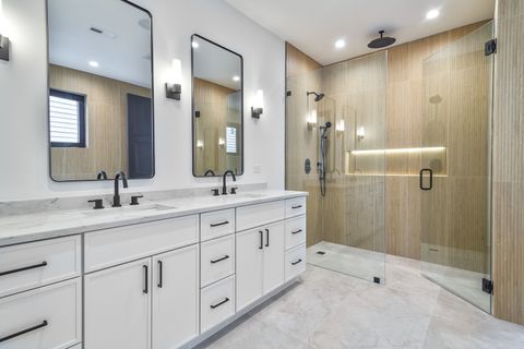 Tiny photo for 3908 N Mozart Street, Chicago, IL 60618 (MLS # 12406018)