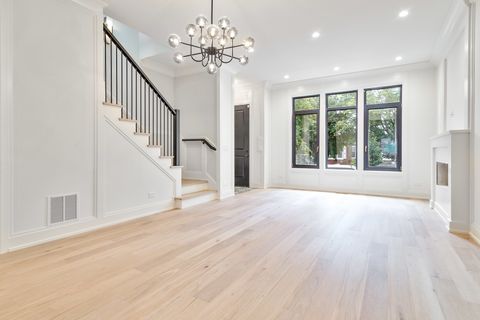 Tiny photo for 3908 N Mozart Street, Chicago, IL 60618 (MLS # 12406018)