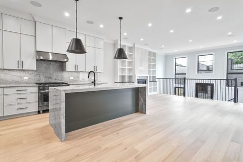 Tiny photo for 3908 N Mozart Street, Chicago, IL 60618 (MLS # 12406018)