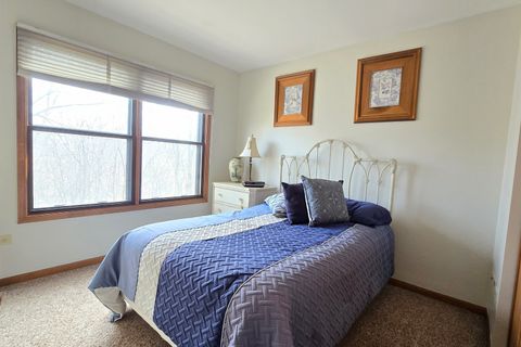 Tiny photo for 439 W AUBURN WOODS Court #439, Palatine, IL 60067 (MLS # 12604509)