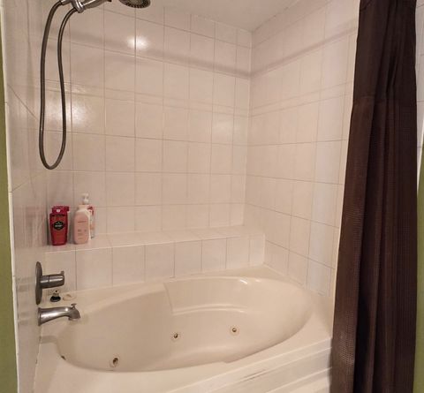 Tiny photo for 439 W AUBURN WOODS Court #439, Palatine, IL 60067 (MLS # 12604509)