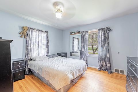 Tiny photo for 559 E 161st Place, South Holland, IL 60473 (MLS # 12621694)