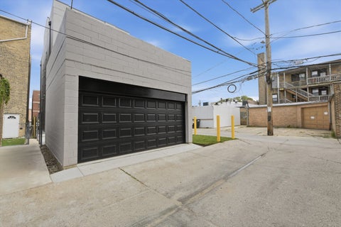 Tiny photo for 6414 N Francisco Avenue #2R, Chicago, IL 60645 (MLS # 12770844)