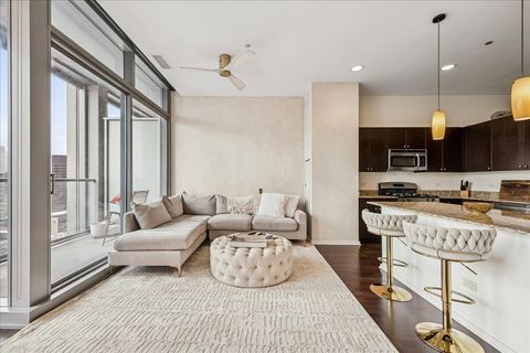 Tiny photo for 65 E Monroe Street #4317, Chicago, IL 60603 (MLS # 12581696)