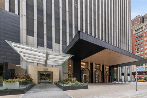 65 E Monroe Street 4317 Chicago IL 60603