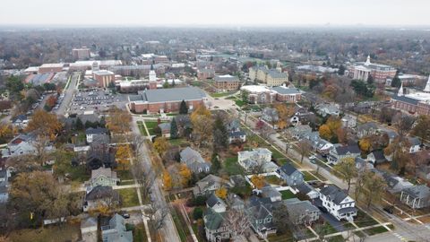 Tiny photo for 312 E Lincoln Avenue, Wheaton, IL 60187 (MLS # 12509215)