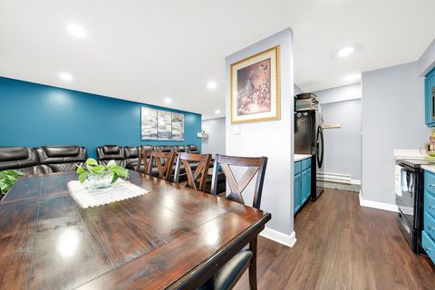 Tiny photo for 4112 W 98th Street #102, Oak Lawn, IL 60453 (MLS # 12608312)