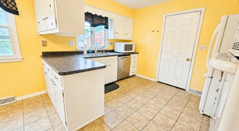 Tiny photo for 4103 N Newcastle Drive, Decatur, IL 62526 (MLS # 12627523)