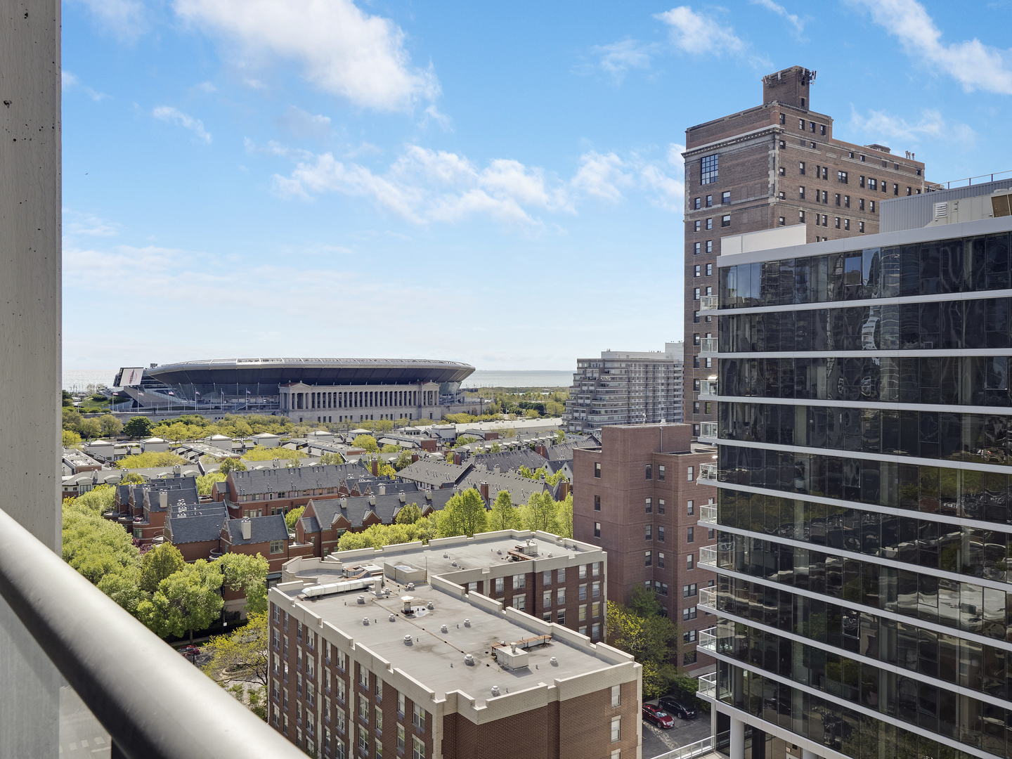 100 E 14th Street 1206