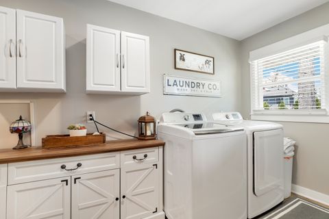 Tiny photo for 1986 Greenvalley Drive, Crown Point, IN 46307 (MLS # 12640462)