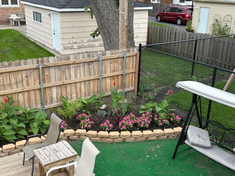 Tiny photo for 10432 S Homan Avenue, Chicago, IL 60655 (MLS # 12583919)