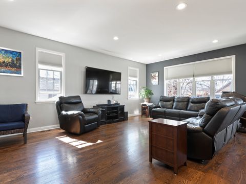 Tiny photo for 10432 S Homan Avenue, Chicago, IL 60655 (MLS # 12583919)