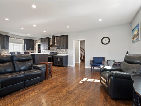 Tiny photo for 10432 S Homan Avenue, Chicago, IL 60655 (MLS # 12583919)