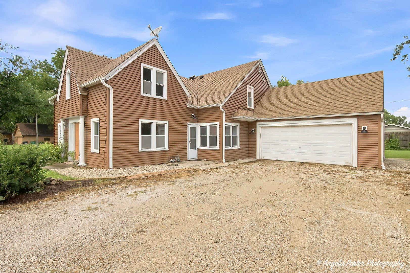 4604 Lakeshore Drive