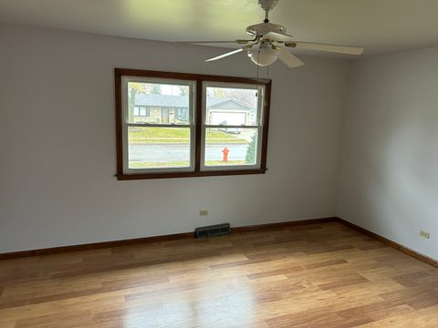 Tiny photo for 1755 Country Knolls Lane, Elgin, IL 60123 (MLS # 12533782)