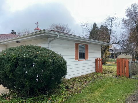 Tiny photo for 1755 Country Knolls Lane, Elgin, IL 60123 (MLS # 12533782)