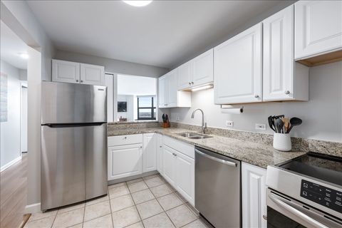 Tiny photo for 3660 N Lake Shore Drive #1613, Chicago, IL 60613 (MLS # 12610320)