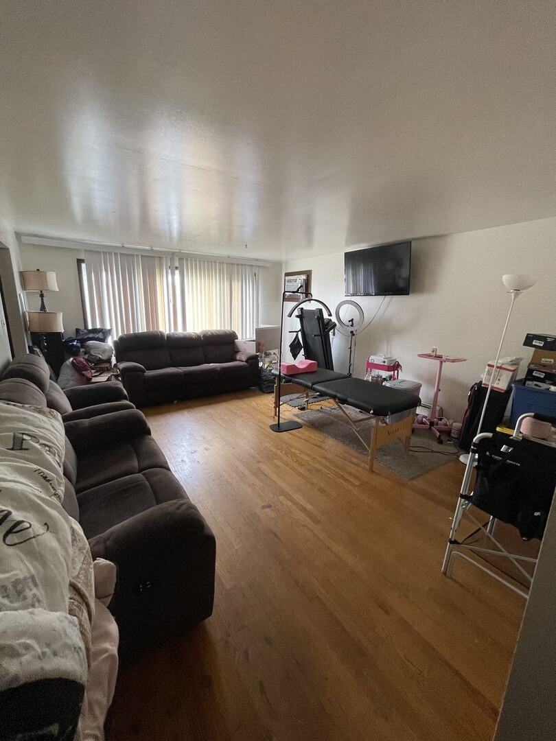 1600 MEMORIAL Drive