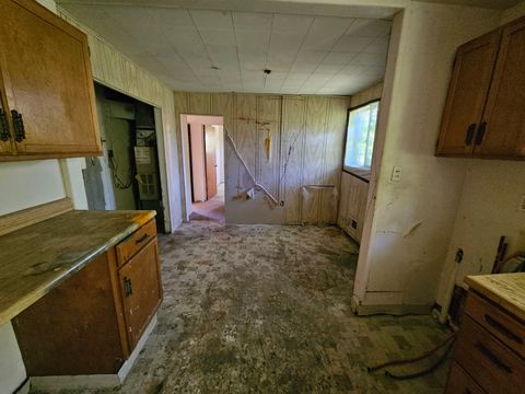 Tiny photo for 1647 Shirley Drive, Calumet City, IL 60409 (MLS # 12501244)