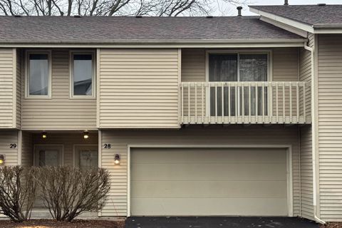 Tiny photo for 4653 High Point Drive #28, Rockford, IL 61114 (MLS # 12589326)