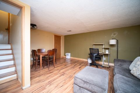 Tiny photo for 4653 High Point Drive #28, Rockford, IL 61114 (MLS # 12589326)